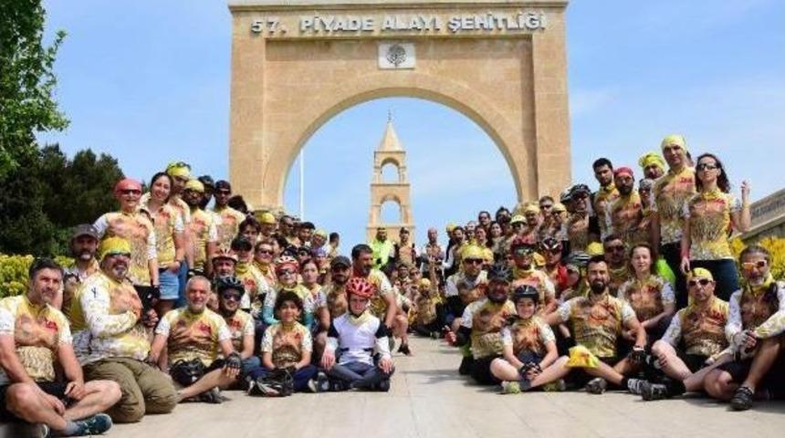 &Ccedil;anakkale Şehitleri I&ccedil;in 250 Kilometre Pedal &Ccedil;evirdiler