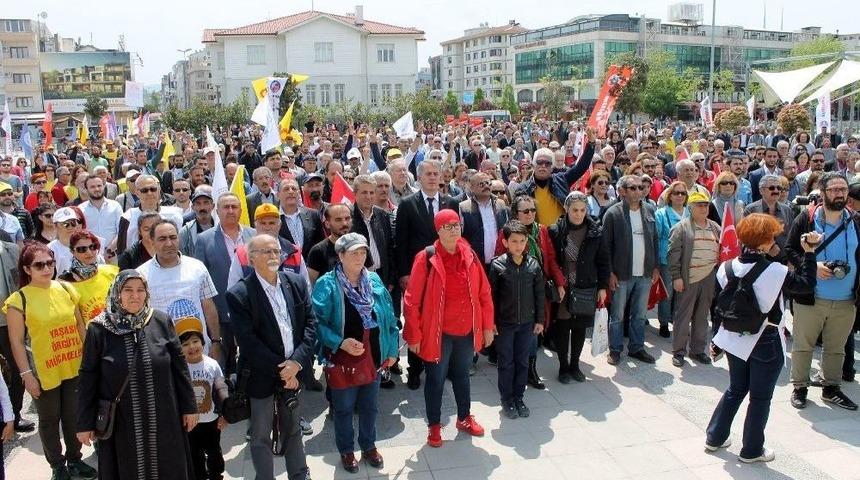 1 Mayıs Yalova&rsquo;da Sakin Kutlandı