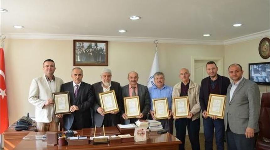 Diyanet Vakfı Salihli Şubesi&rsquo;ne Teşekk&uuml;r Belgesi