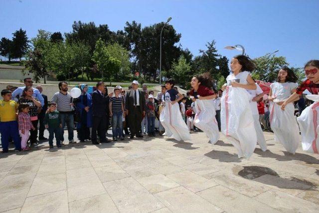 Çocuk Şenliği Yoğun İlgi Gördü