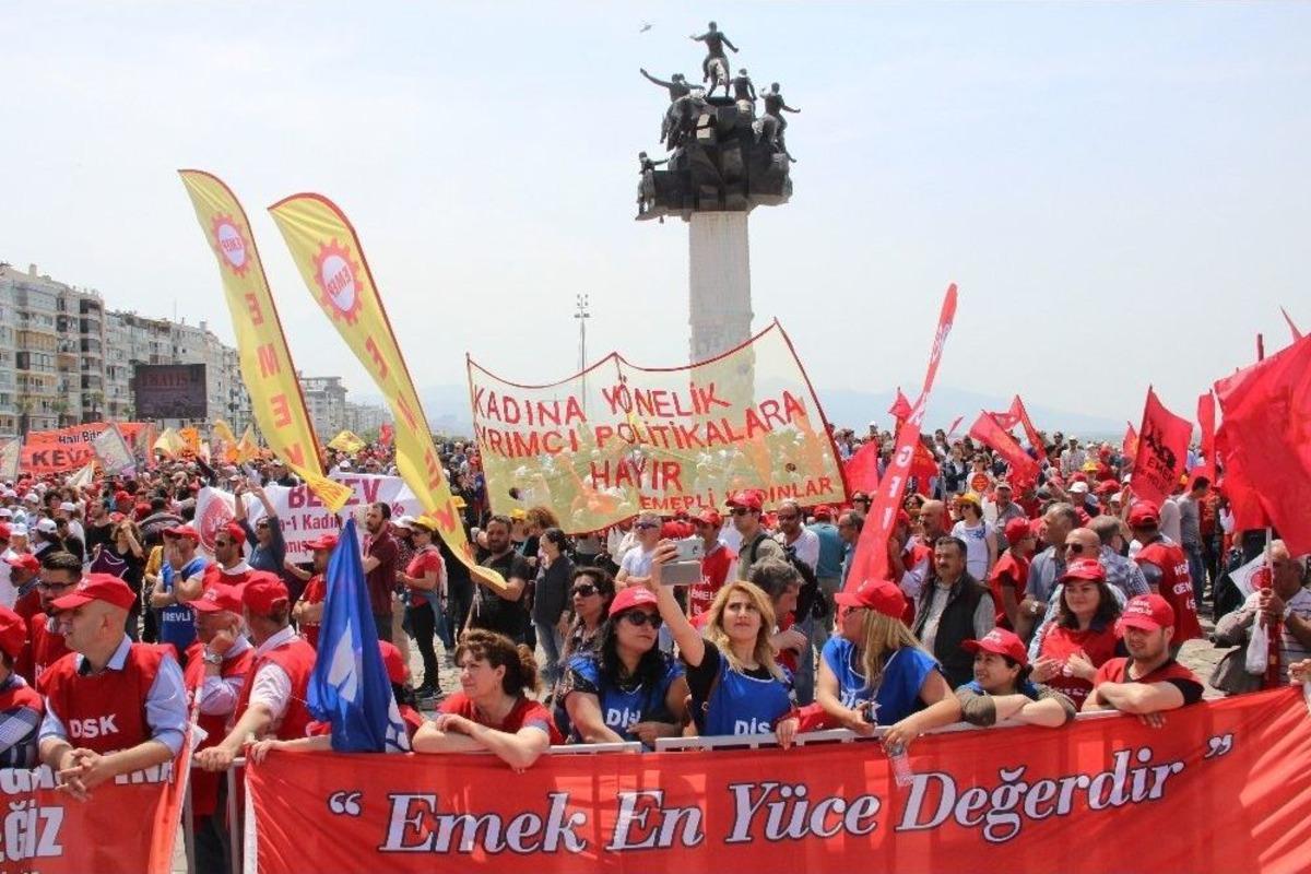 İzmir&rsquo;de 1 Mayıs Coşkusu
