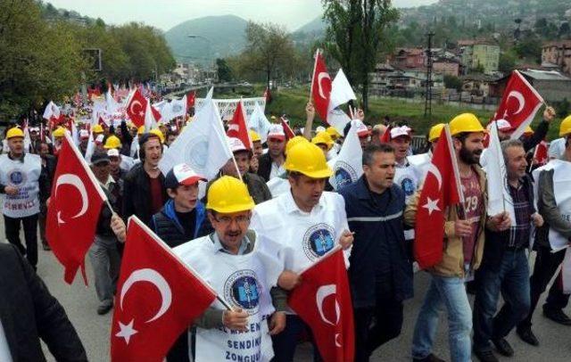 Zonguldak'ta 1 Mayıs Coşkuyla Kutlandı