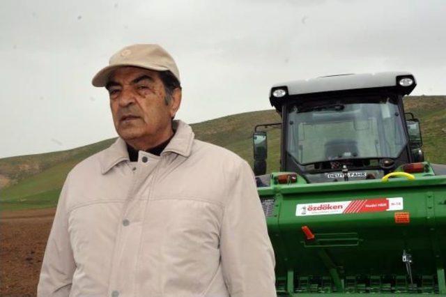 Y&uuml;ksekovalı &Ccedil;ift&ccedil;i Aspir Bitkisinden Umutlu 2