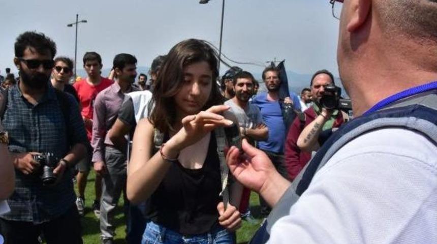 İzmir'deki 1 Mayıs Kutlamaları Coşkulu Başladı (3)