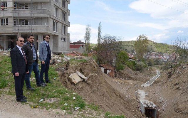 Saski, Havza’nın Derelerini Islah Ediyor