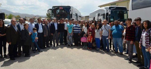 Yeşilyurt Belediyesi &Ouml;ğrencileri &Ccedil;anakkale&rsquo;ye G&ouml;nderiyor 2