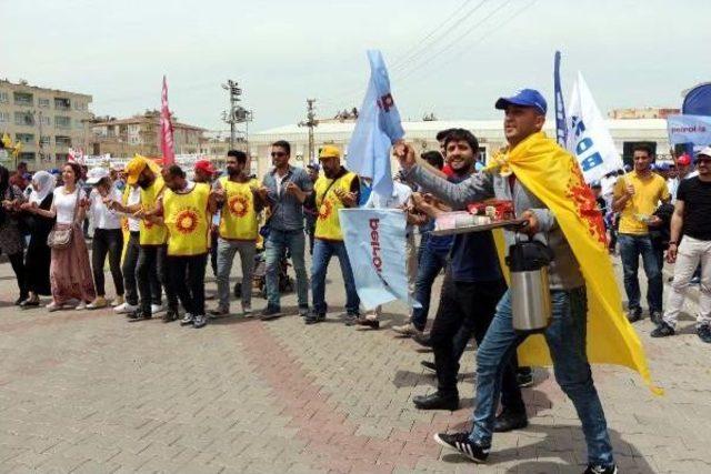 Batman, Siirt Ve Elazığ da 1 Mayıs Kutlamaları&nbsp; 2