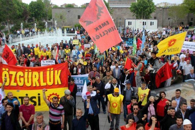 Kayseri&rsquo;de 1 Mayıs Emek Ve Dayanışma G&uuml;n&uuml; Kutlandı 1