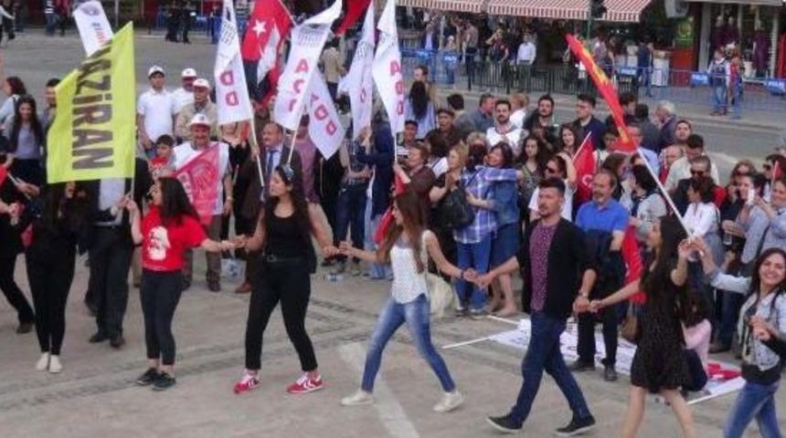 Uşak'ta 1 Mayıs Kutlaması