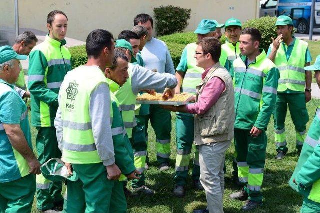 Karesi, 1 Mayıs’ı Unutmadı