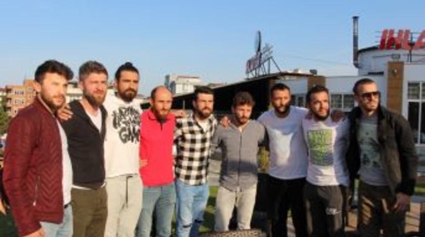 &Ccedil;arşambasporlu Futbolcular Paralarını Alamadıklarını İddia Etti