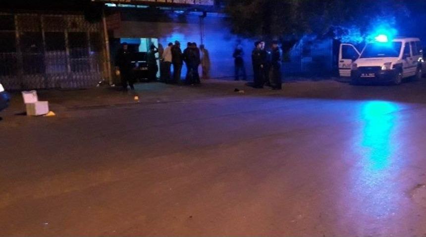 Oto Tamirhanesine Silahlı Saldırı: 1 &Ouml;l&uuml;, 2 Yaralı