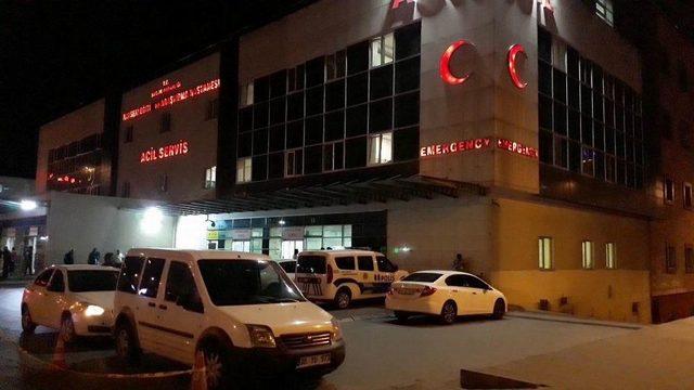 Oto Tamirhanesine Silahlı Saldırı: 1 &Ouml;l&uuml;, 2 Yaralı 2