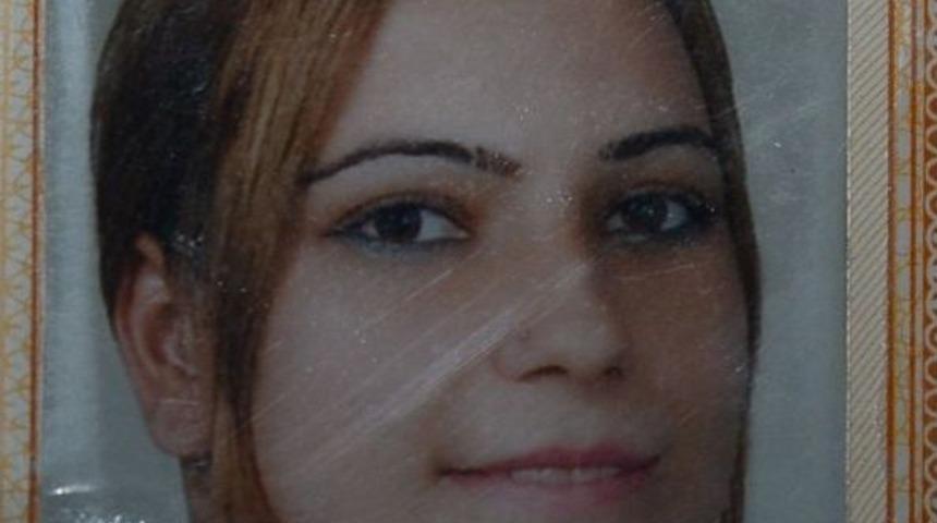 Borcunu 2 &Ccedil;ocuk Annesini Taciz Ederek Kapatmak İstedi