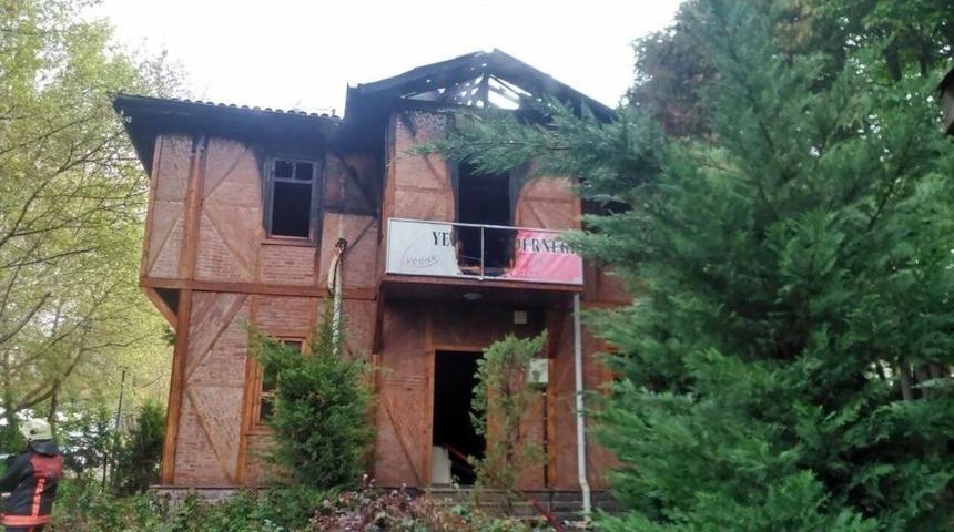 Yenimahalle Kadınlar Derneği&rsquo;nde Yangın Paniği