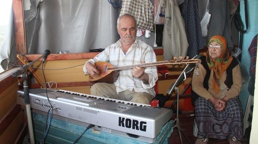 Dağ Evinden İl&ccedil;eye Canlı M&uuml;zik Yayını