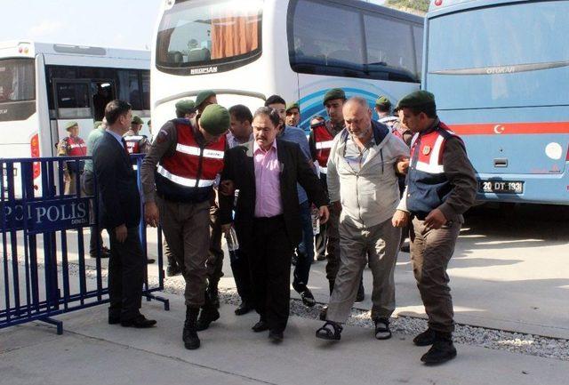 Denizli’de 145 İş Adamının Fetö’den Yargılandığı Dava Başladı