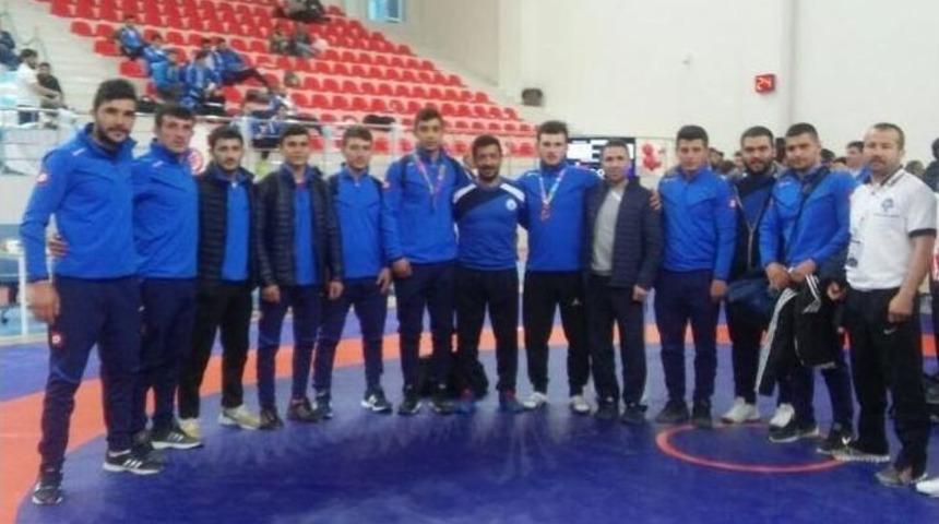 G&uuml;reşte Bayburt &Uuml;niversitesi&rsquo;nin B&uuml;y&uuml;k Başarısı