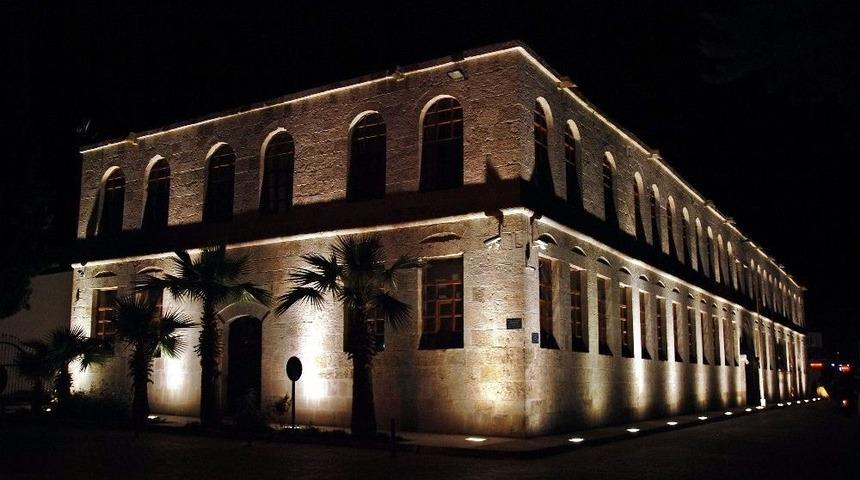 Silifke Kaymakamlık Koridorları Sanata Ev Sahipliği Yapıyor