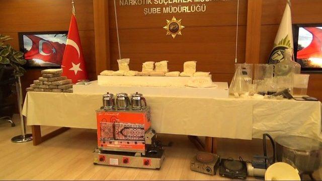 İstanbul’da Uyuşturucu Operasyonu Kamerada