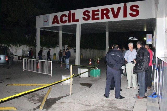 Acil Servis &Ouml;n&uuml;ndeki Baba-oğul Cinayetinin Sanığına Ceza Yağdı 1