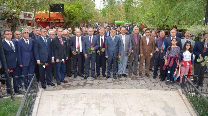 Azerbaycan&rsquo;ın Merhum Cumhurbaşkanı Aliyev, Iğdır&rsquo;da Anıldı