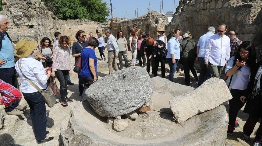 Akademik Camia Misis’te