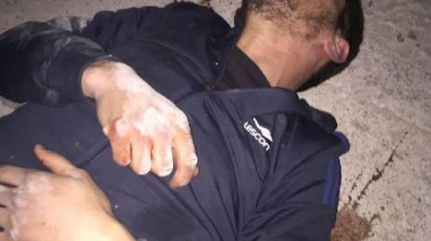 Sokaktaki Kavgada Bı&ccedil;akla Yaralandı