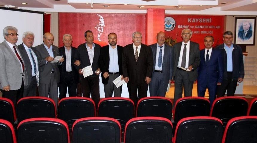 Sahte Plakaları &Ouml;nlemek İ&ccedil;in M&uuml;h&uuml;r Dağıtıldı