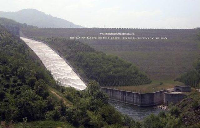 Yuvacık Barajı Dolunca Kapaklar Açıldı