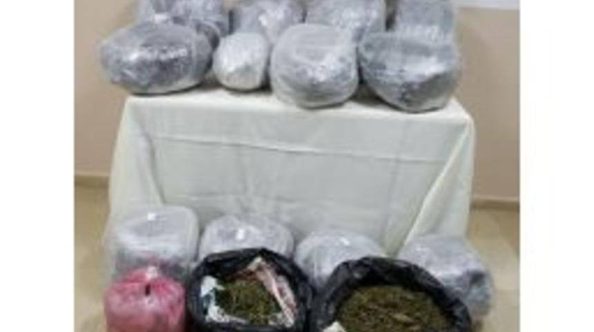 Batman&rsquo;da 71,5 Kilogram Esrar Ele Ge&ccedil;irildi