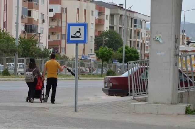 Milas’ta Üst Geçitlerin Eksik Yapıldığı İddiası