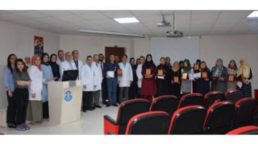 Halk Eğitim Kursiyerlerinden, Sel&ccedil;uk Tıp&rsquo;taki Miniklere Hediye