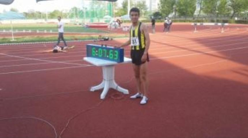 Nevşehirli Atlet T&uuml;rkiye Birincisi Oldu