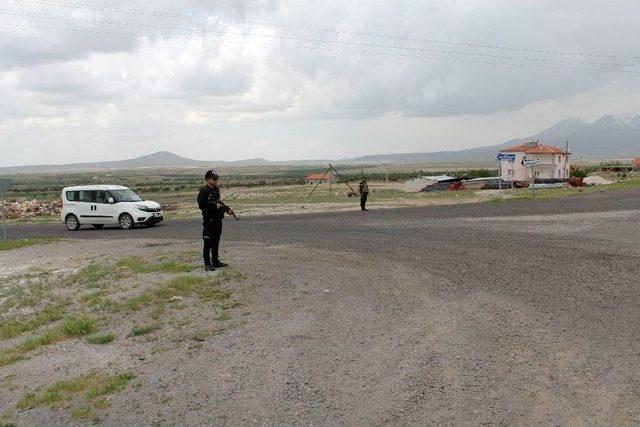 Ak Parti’li Belediye Başkanını Yaralayan Şahıs Gece Gündüz Aranıyor