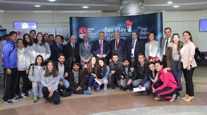 &Uuml;niversiteler Fair-play Kervanı&rsquo;nın 36. Durağı Erzincan &Uuml;niversitesi