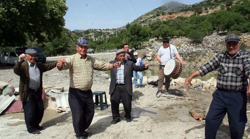 Taşlıca Sakinlerine K&ouml;t&uuml; Haber