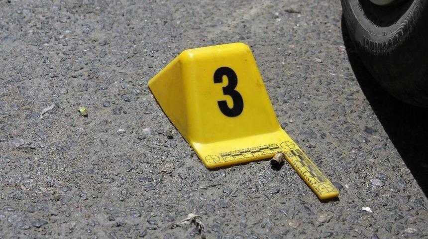 &Ccedil;ağlayan&rsquo;da İnşaat İskelesinde Başlayan Silahlı Kavga Kamerada