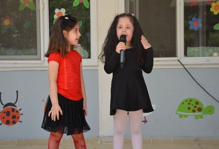 Miniklerin Hazırladığı Sergi Açıldı G4