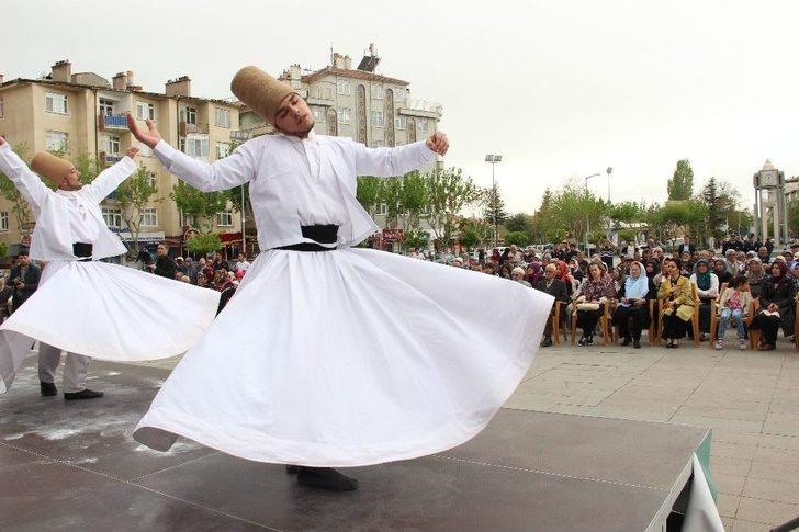 Hz. Mevlana Karaman’dan Temsili Olarak Konya’ya Uğurlandı G3
