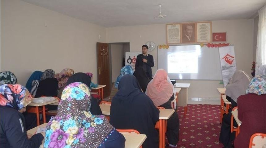 Kadınlara Etkili İletişim Semineri