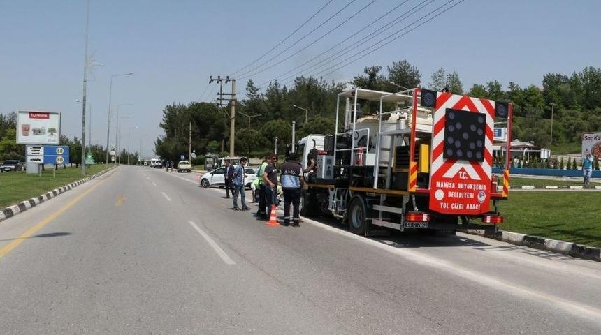 Yol &Ccedil;izgilerinin &Ouml;mr&uuml; Uzuyor