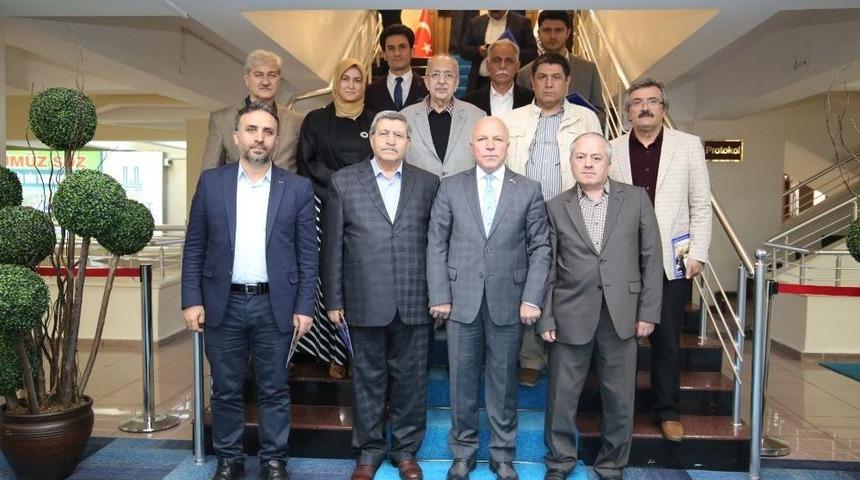 T&uuml;rkiye Yazarlar Birliği&rsquo;nden Başkan Sekmen&rsquo;e Ziyaret