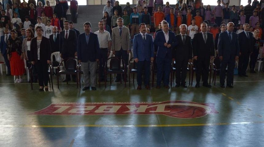 Biga&rsquo;da Ortaokullar Arası Bilgi Yarışması