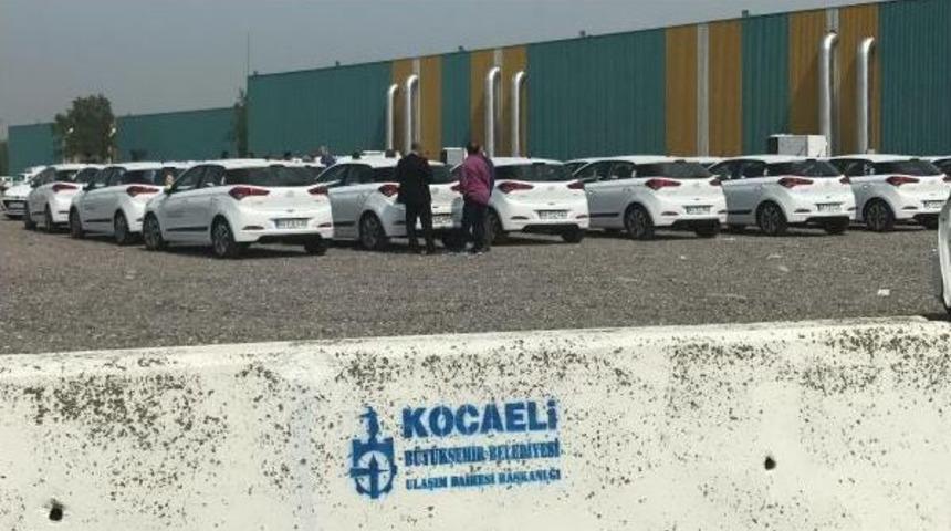 Fg Plakalı Otomobiller Otoparka &Ccedil;ekildi