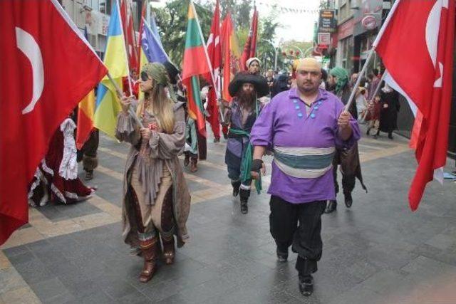 Uluslararası Karadeniz Tiyatro Festivali Başladı