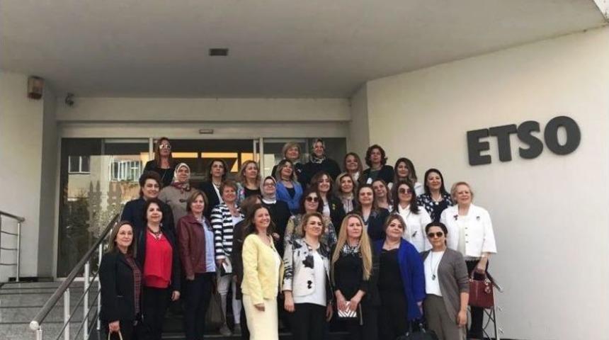 &Ccedil;anakkaleli Kadın Girişimciler Marmara B&ouml;lge Toplantısına Katıldı