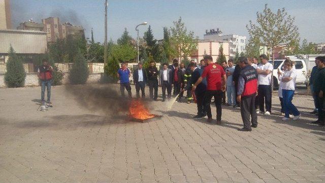 Ağız Ve Diş Sağlığı Merkezinde Yangın Tatbikatı