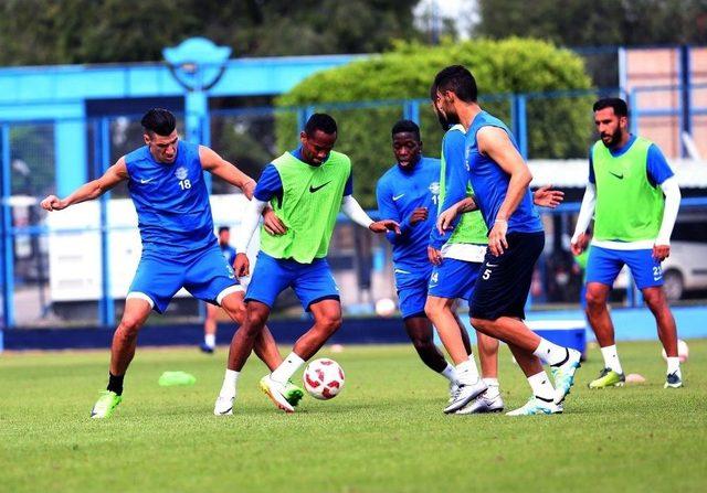 Adana Demirspor Bolu Yolcusu