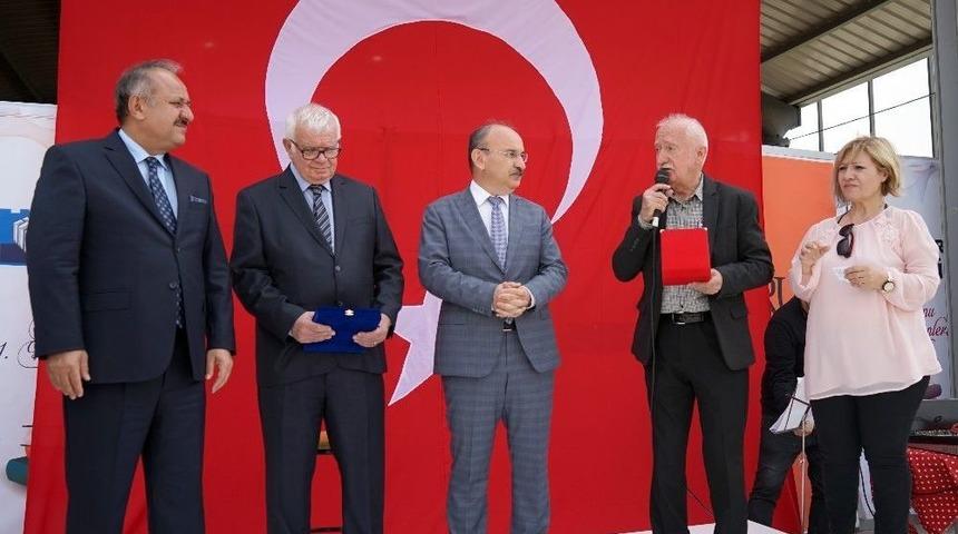 1. Kastamonu Kitap Fuarı A&ccedil;ıldı